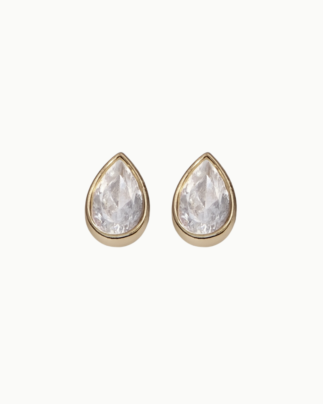 Spark Flame studs pear
