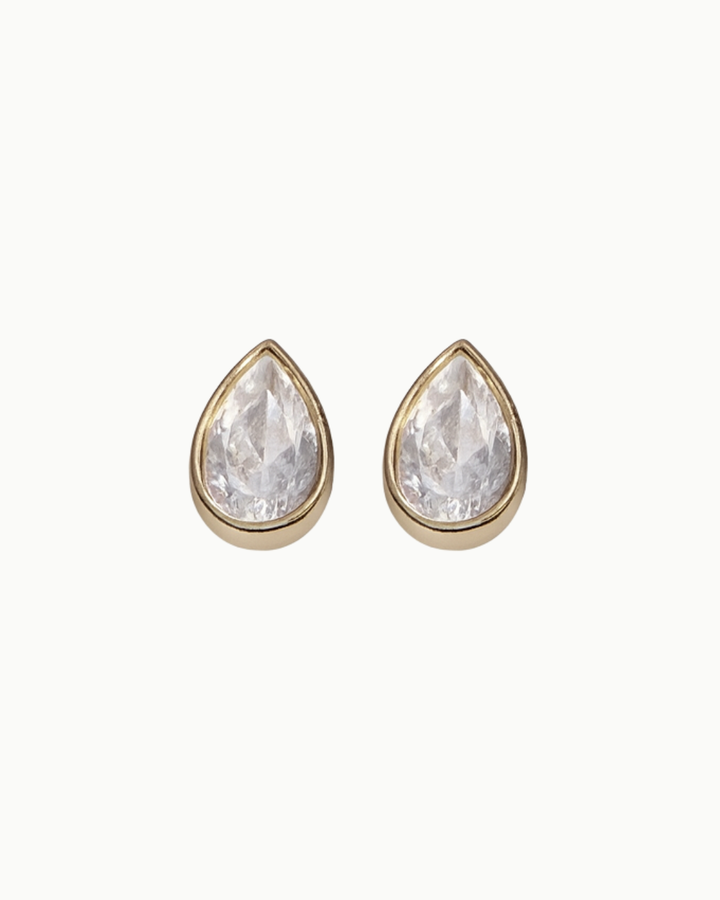 Spark Flame studs pear